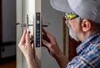 Install indoor door knob or lock labor only